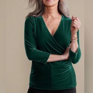 NWT SOFT SURROUNDINGS Green Christmas Festive Holiday “Velvet Alyssa Knit Top”